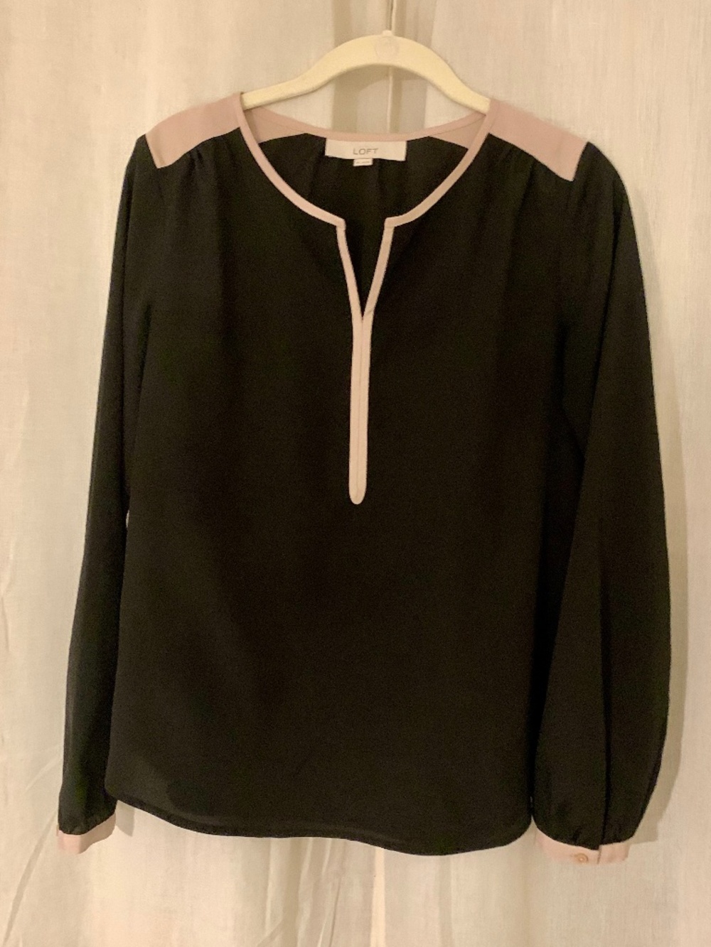 LOFT Black & Blush Colorblock Split Neck Long Sleeve Blouse XS